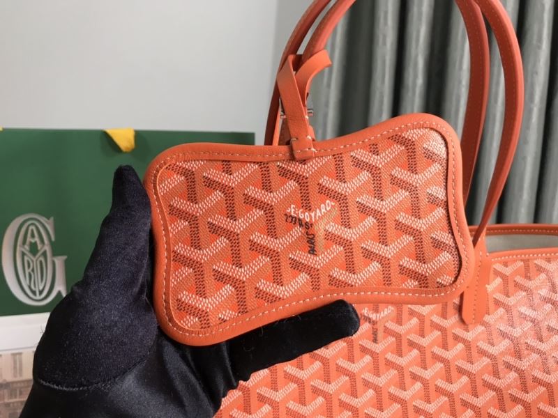 Goyard Shopping Bags